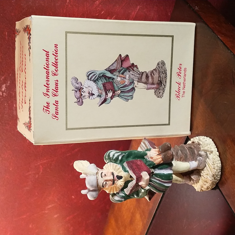 The International Santa Claus Collection - 1995 Black Peter The Netherland - NIB